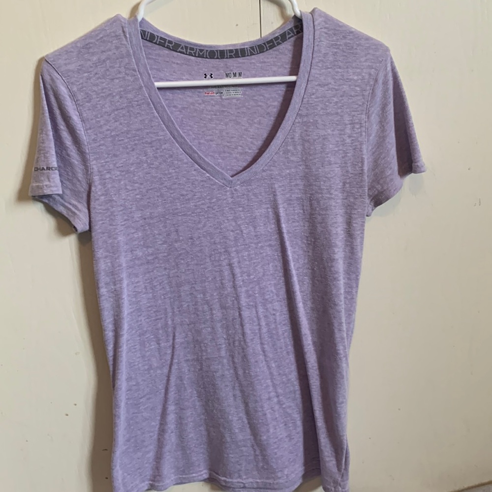 3 Under Armor and 1 Nike heat gear shirts